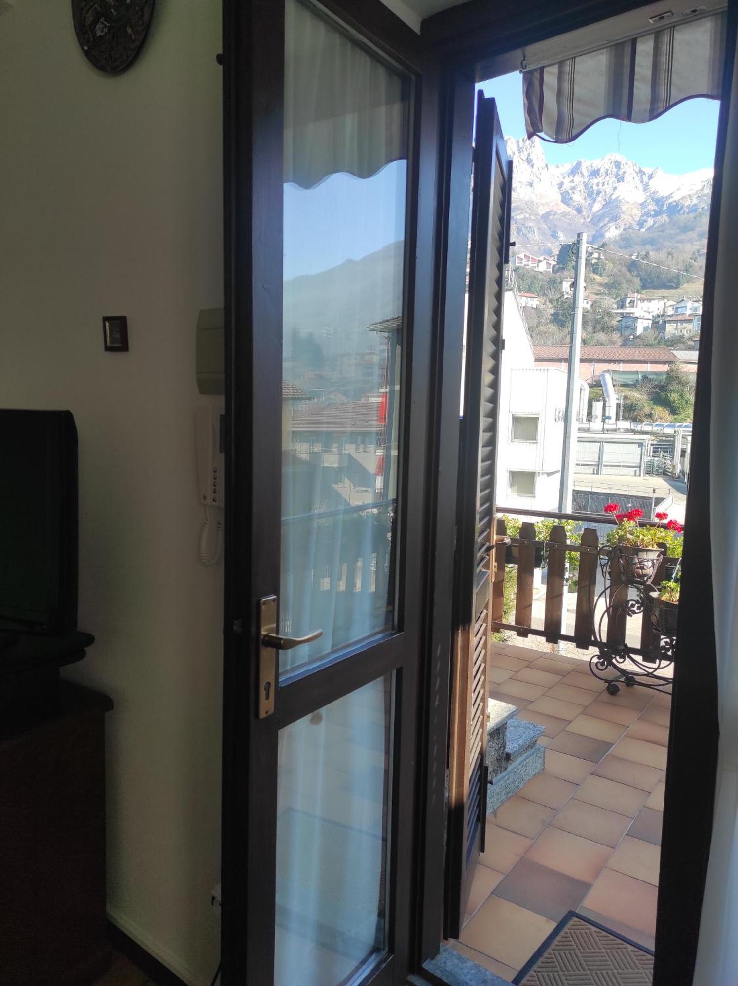Da Giovanni E Margherita Mandello del Lario Exterior foto